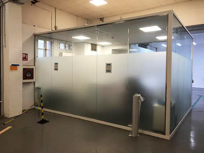 Vinilo translúcido para cristales